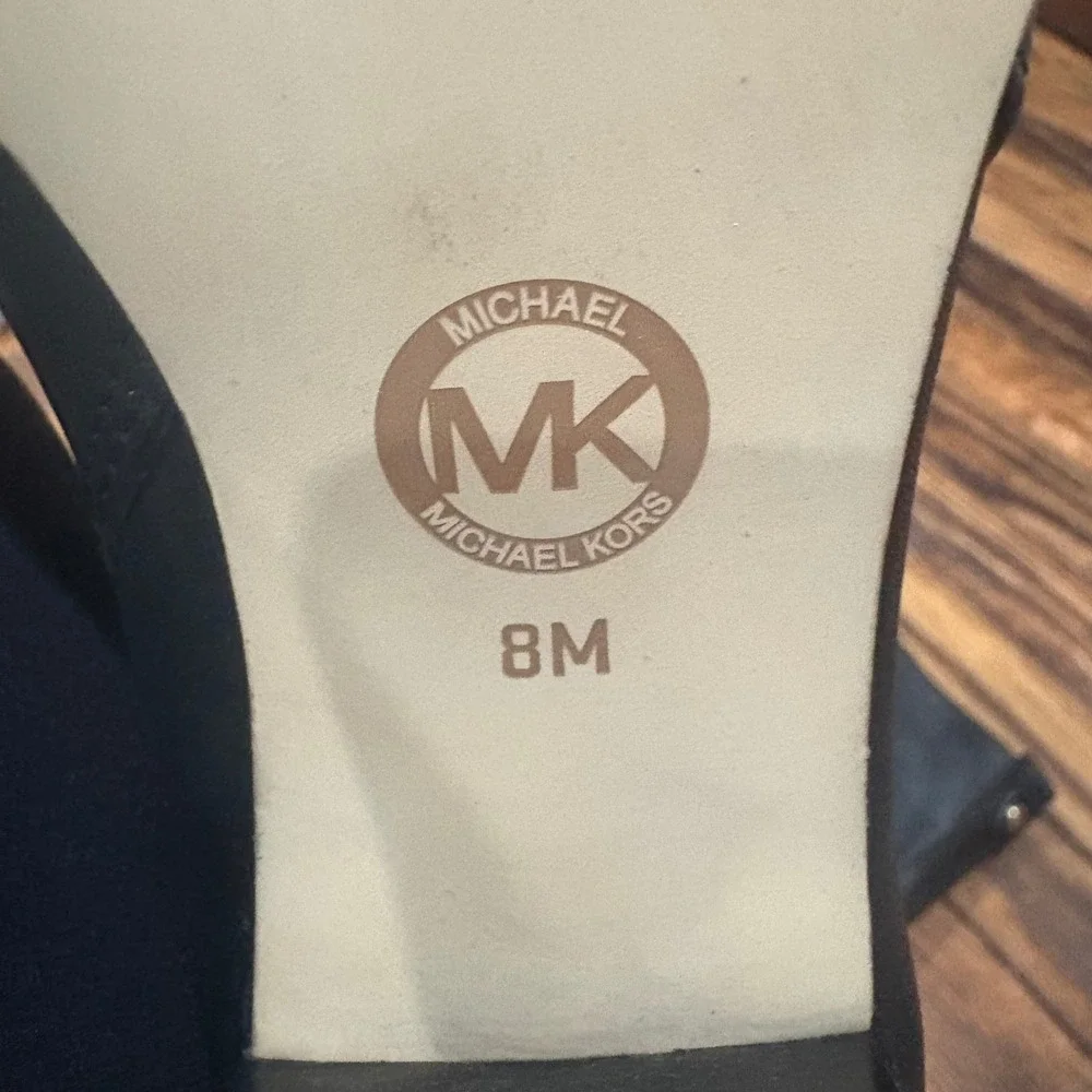 Michael Kors Arley Black Leather‎ Knee High Boots Gold Zipper Size 8 - Picture 8 of 8